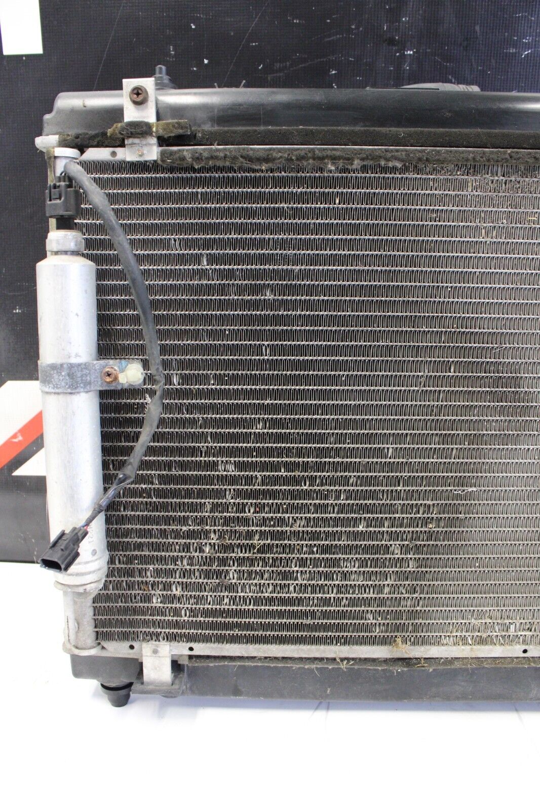 2007-2008 Nissan 350Z VQ35HR Radiator AC Condenser Assembly A/T