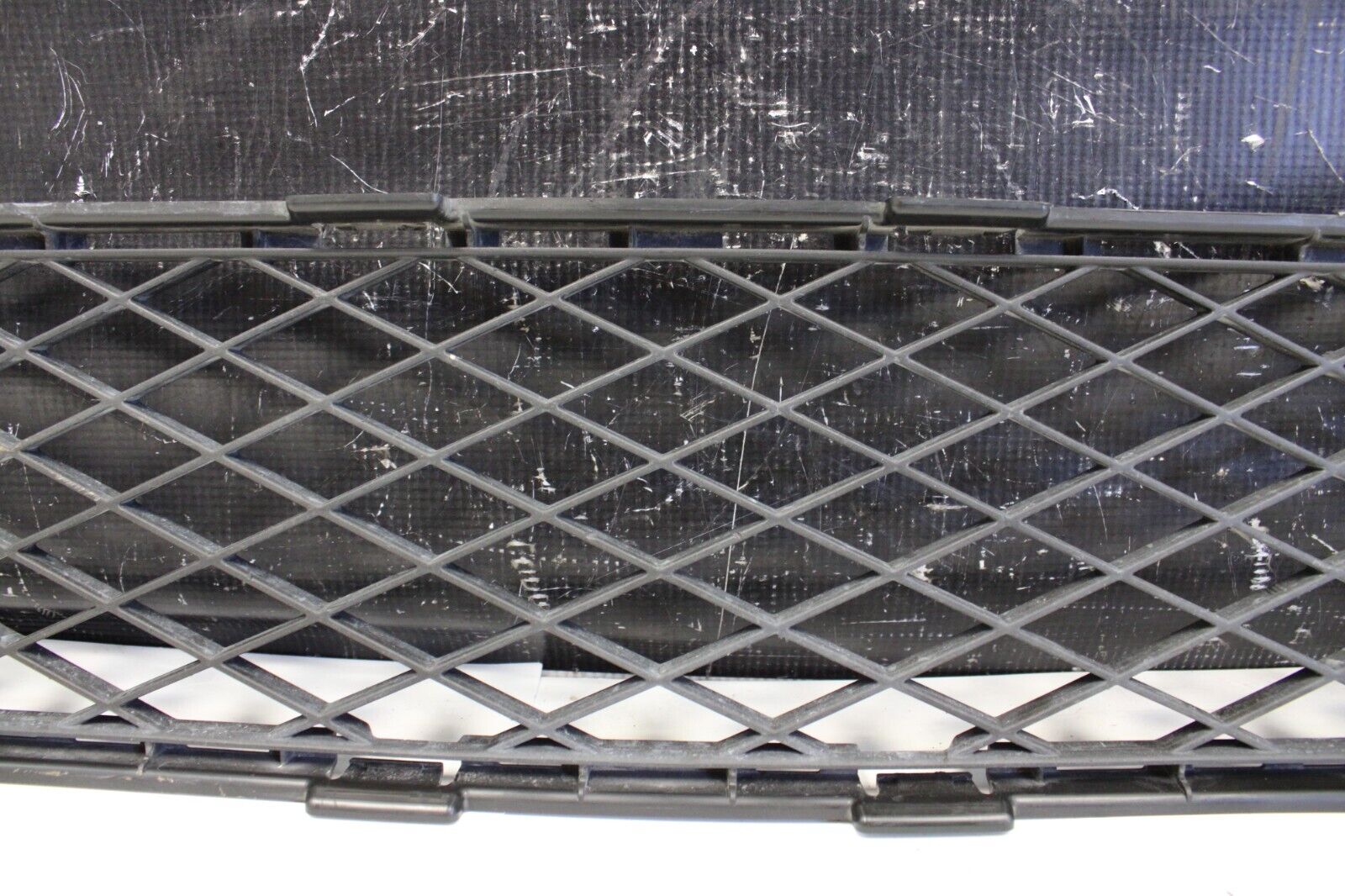 2013 NISSAN GT-R R35 GTR VR38 3.8L OEM FRONT BUMPER GRILLE LOWER Grill