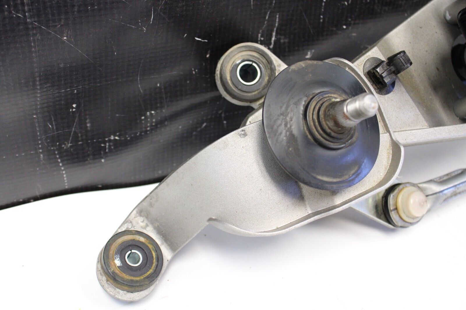 2013 NISSAN R35 GTR CBA WINDSHIELD WIPER MOTOR LINKAGE ASSEMBLY OEM GT-R