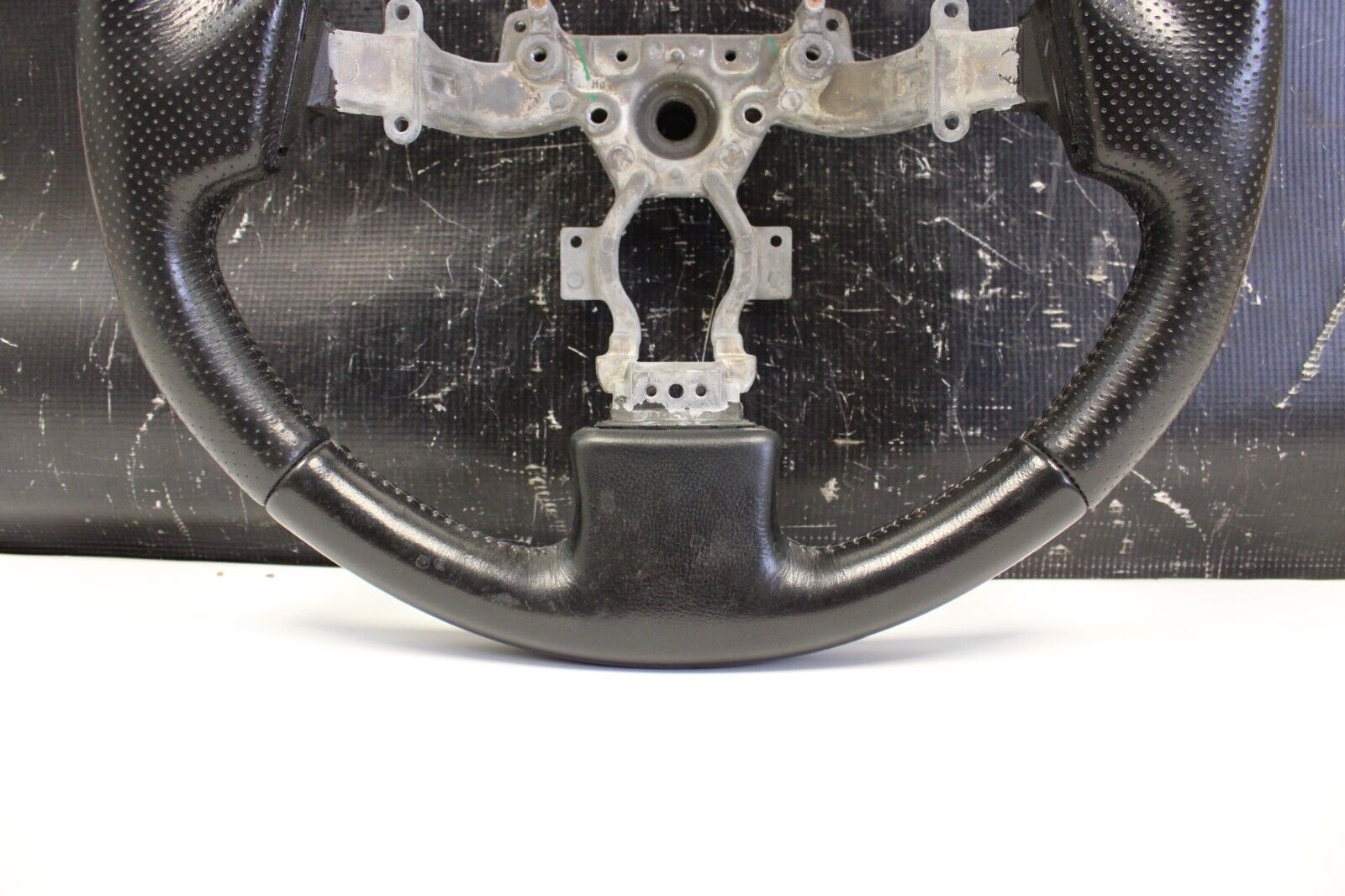 2009-2014 NISSAN GTR GT-R R35 OEM steering wheel
