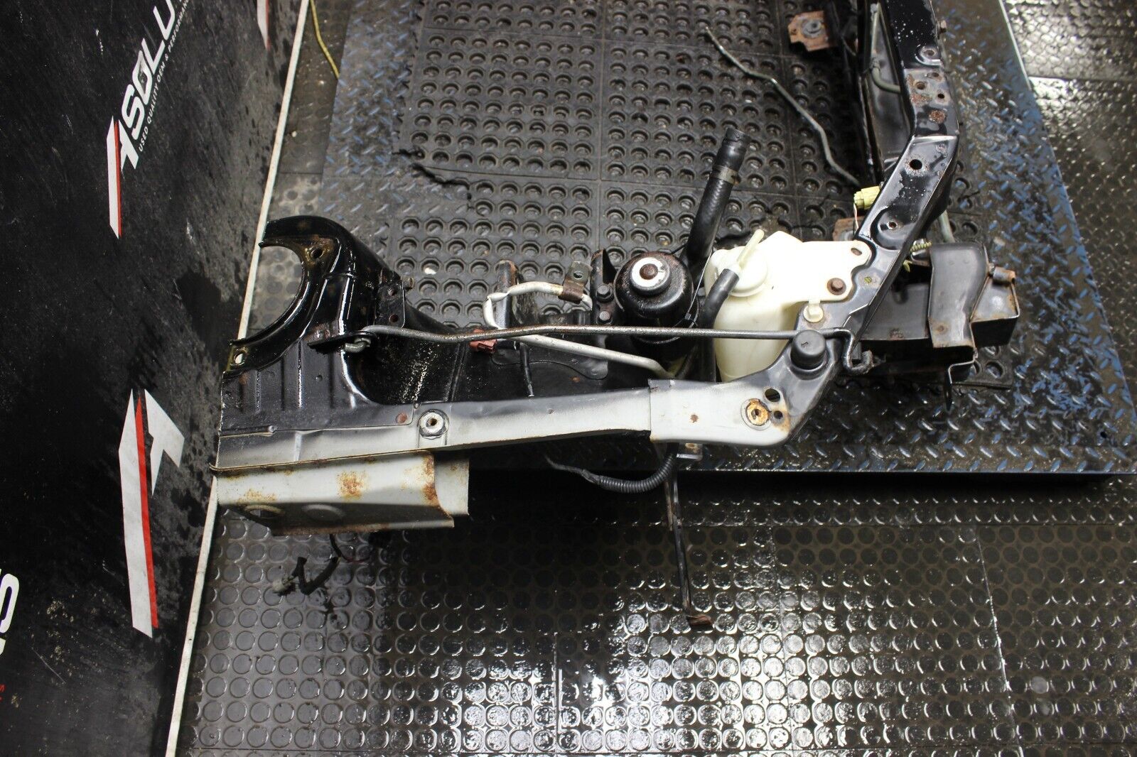 2003-2006 MITSUBISHI EVOLUTION EVO 8 9 FRONT FRAME RAILS CORE SUPPORT