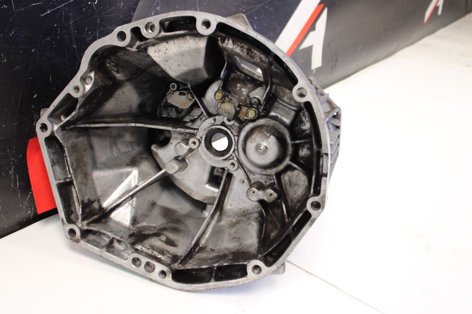 2000-03 Honda S2000 AP1 transmission Bell Housing assembly OEM Trans Case Casing