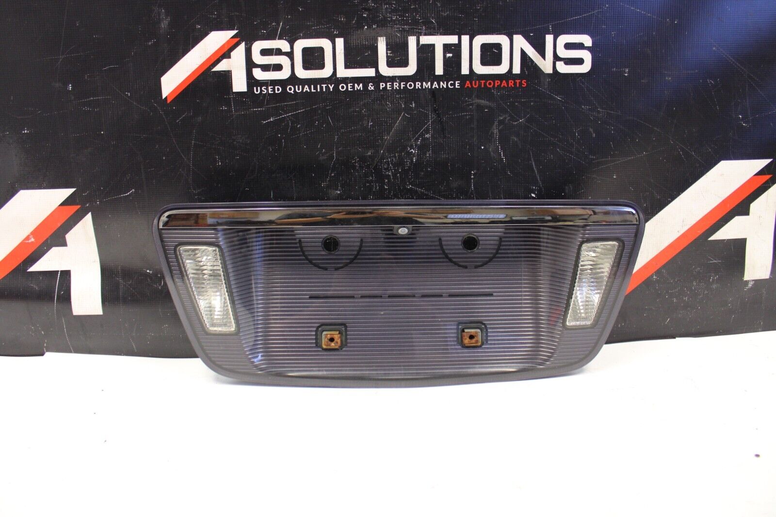 2007-2008 ACURA TL TYPE-S FLOOR Tail Gate Lid Backup Light License Panel Garnish