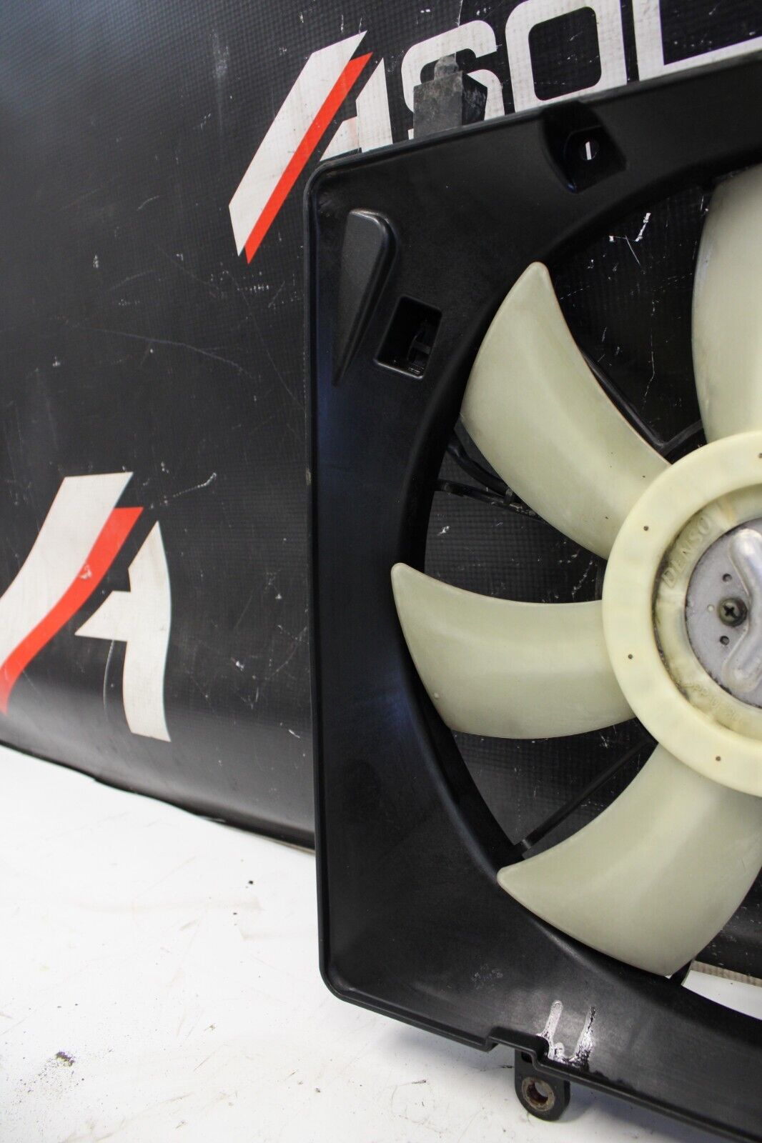 2002-2006 Acura RSX Type S Radiator Fan Motor Assembly 7 Blade OEM