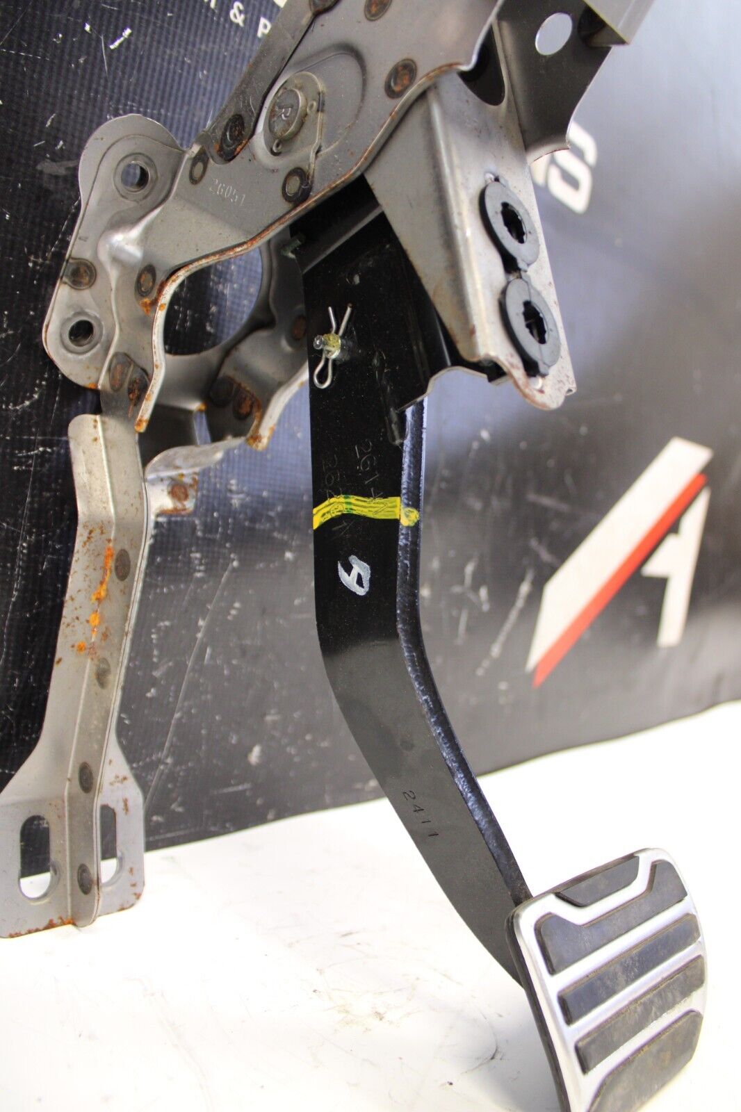 OEM NISSAN GTR R35 AWD OEM BRAKE PEDAL ASSEMBLY VR38 2013 GT-R