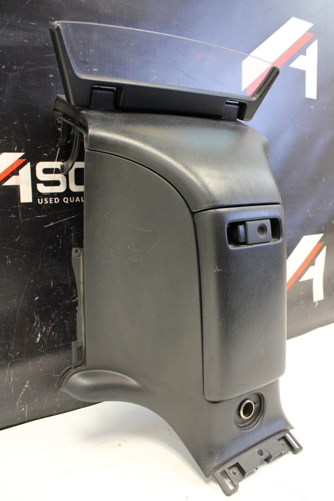 2000-2005 HONDA S2000 AP1 AP2 OEM BLACK CENTER CONSOLE GLOVE BOX W/ WIND SCREEN