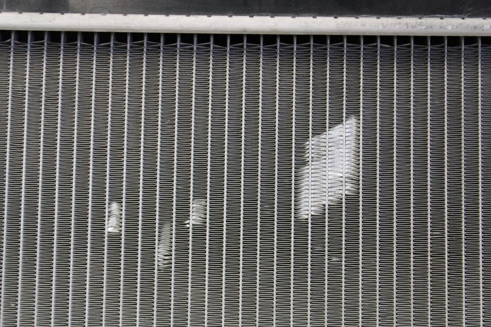2007-2008 Nissan 350Z VQ35HR Radiator AC Condenser Assembly A/T