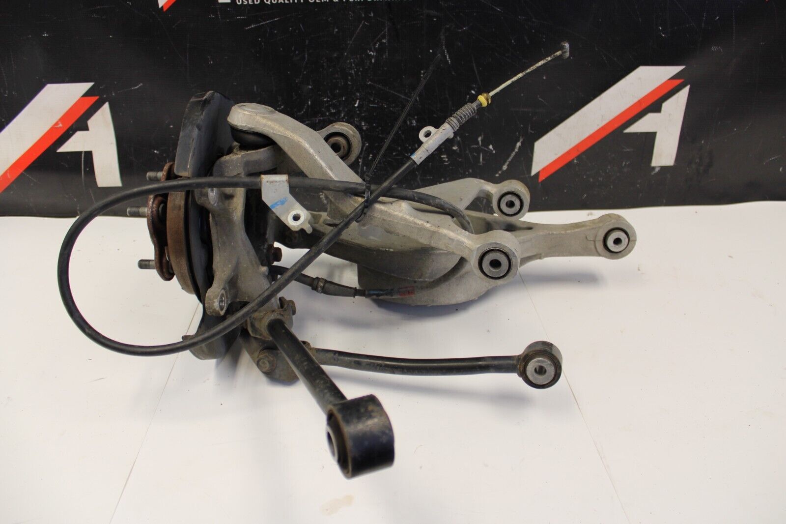 2003-2008 Nissan 350Z Right Rear Suspension Spindle Knuckle Control Trailing Arm