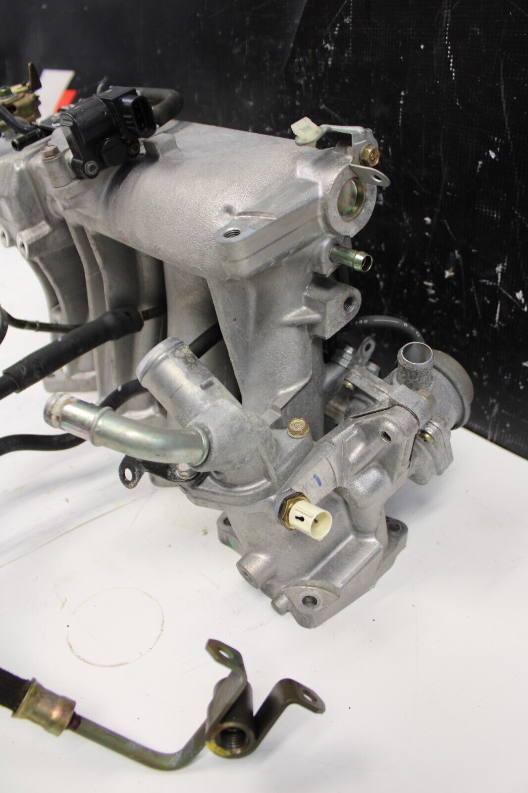 2000-2005 HONDA S2000 INTAKE MANIFOLD OEM OEM FACTORY 22k MILES!!
