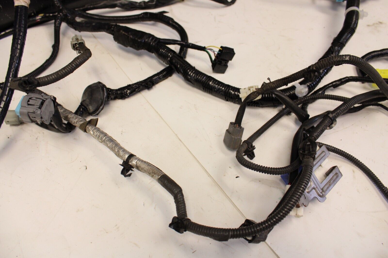 2014 Nissan GTR R35 Rear Chassis Wiring Harness GT-R OEM EVAP