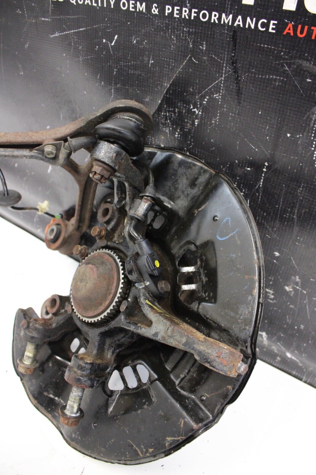 2000-2009 HONDA S2000 OEM FRONT LH DRIVER KNUCKLE SPINDLE KNEE 22K Miles!