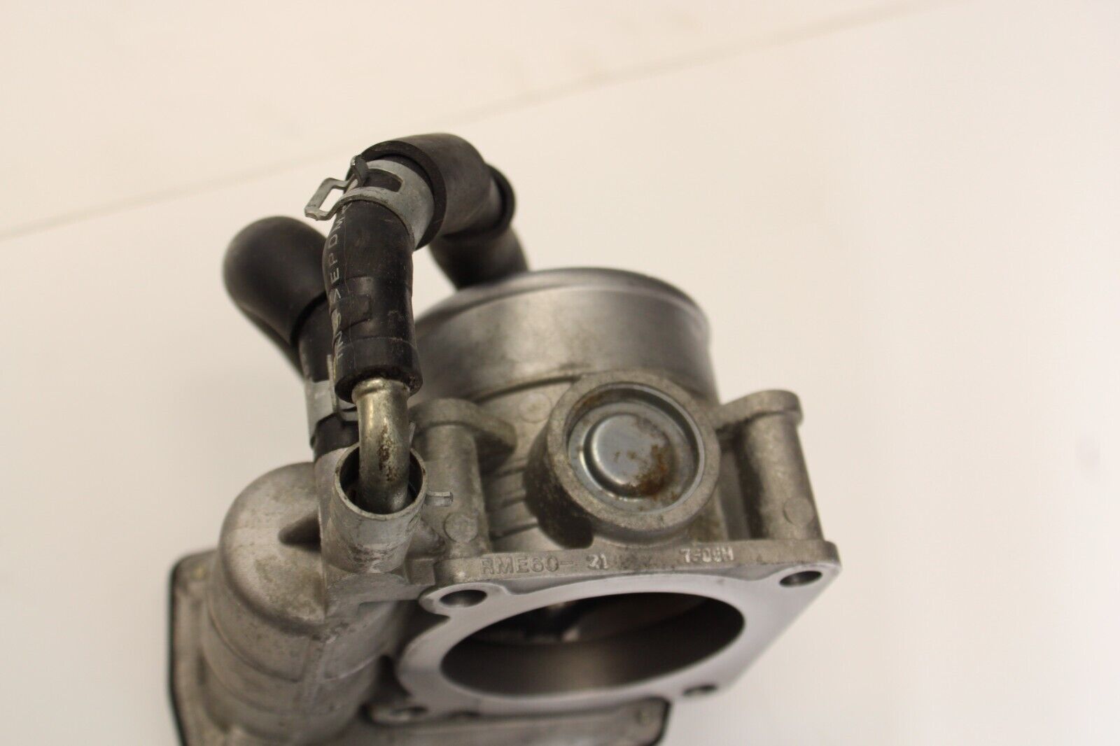 2007-08 Nissan 350z Driver Left Throttle Body OEM