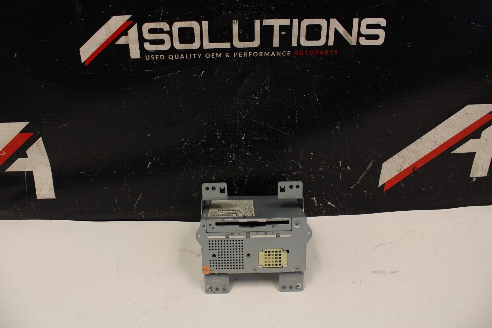 2013 Nissan GTR GT-R R35 Radio Receiver Audio Unit OEM 25915-JF33B