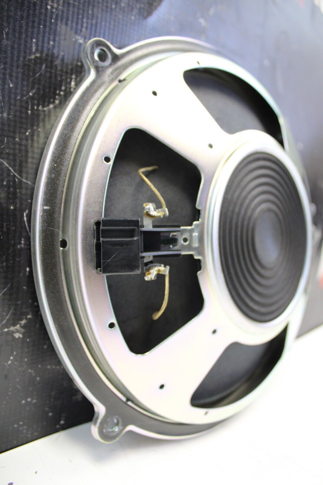 2003- 2008 Nissan 350z SUBWOOFER SUB OEM