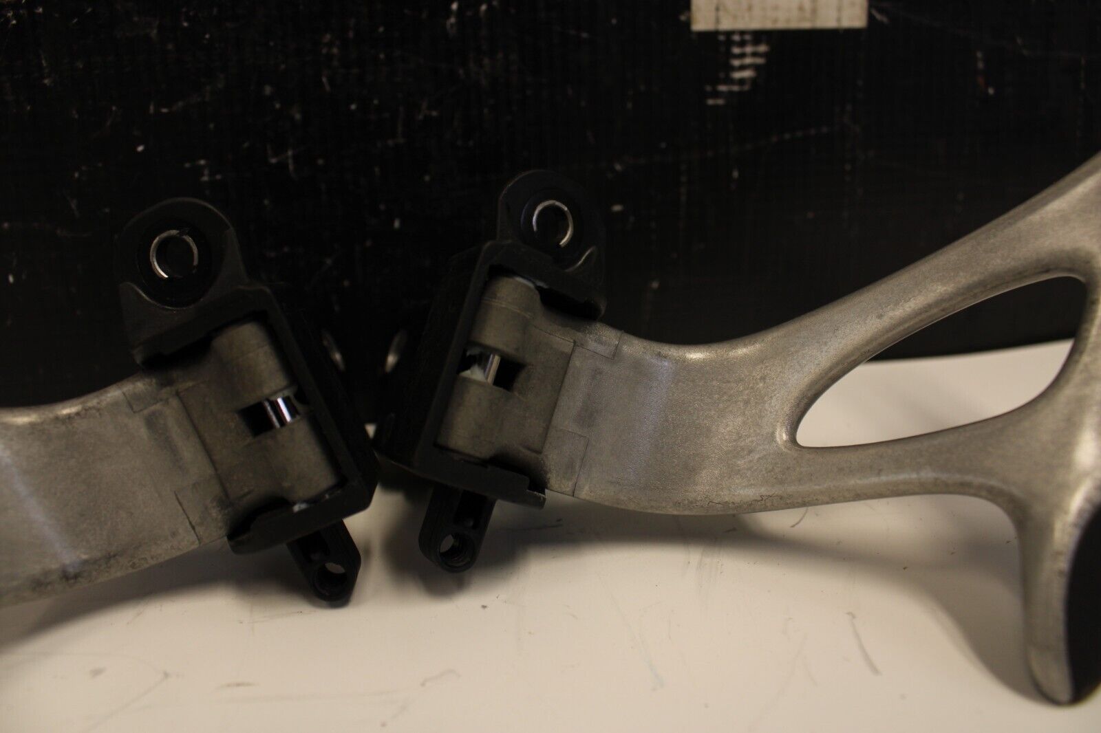 2013 NISSAN GT-R GTR R35 VR38 3.8L OEM STEERING WHEEL PADDLE SHIFTERS