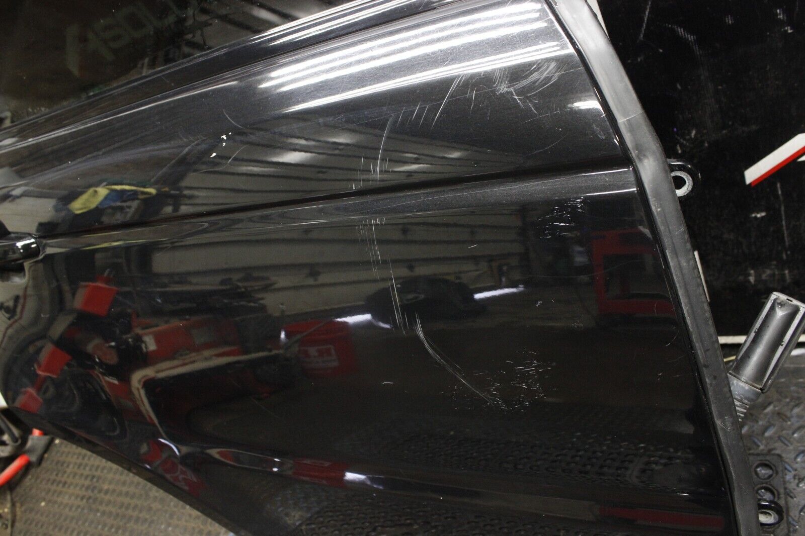 2014-2016 LAND RANGE ROVER Rear Right Passenger Door