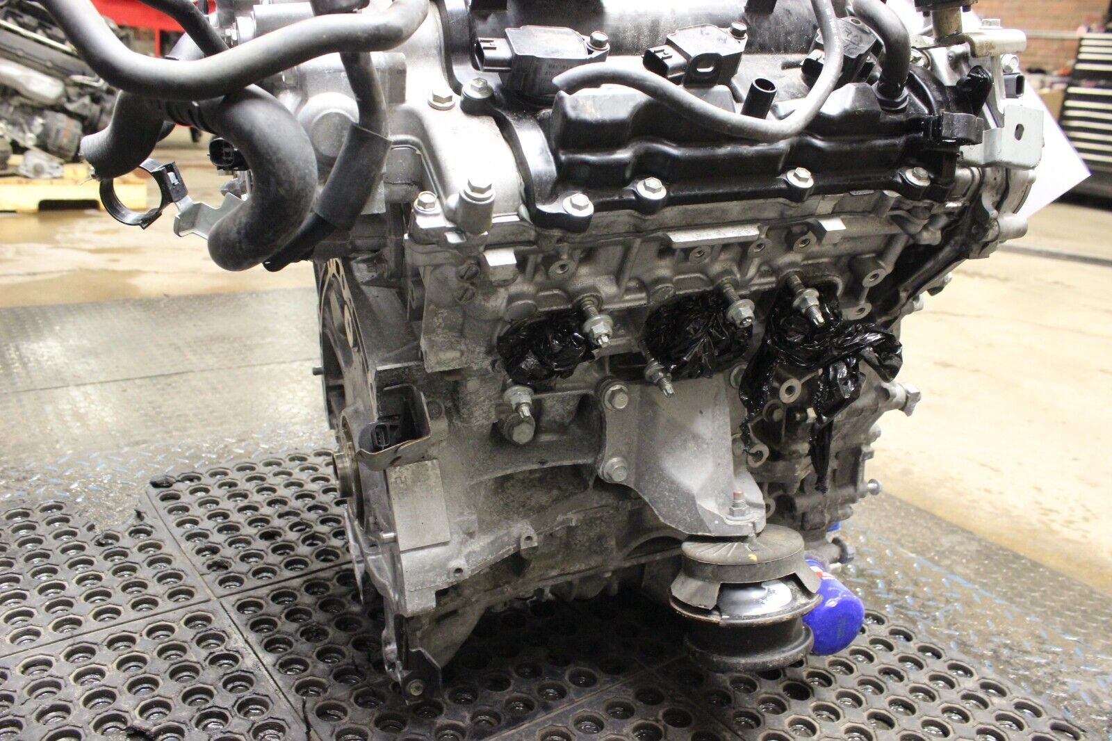 2009 Nissan 370Z VQ37VHR ENGINE LONG BLOCK 3.7L V6 RWD OEM 68K