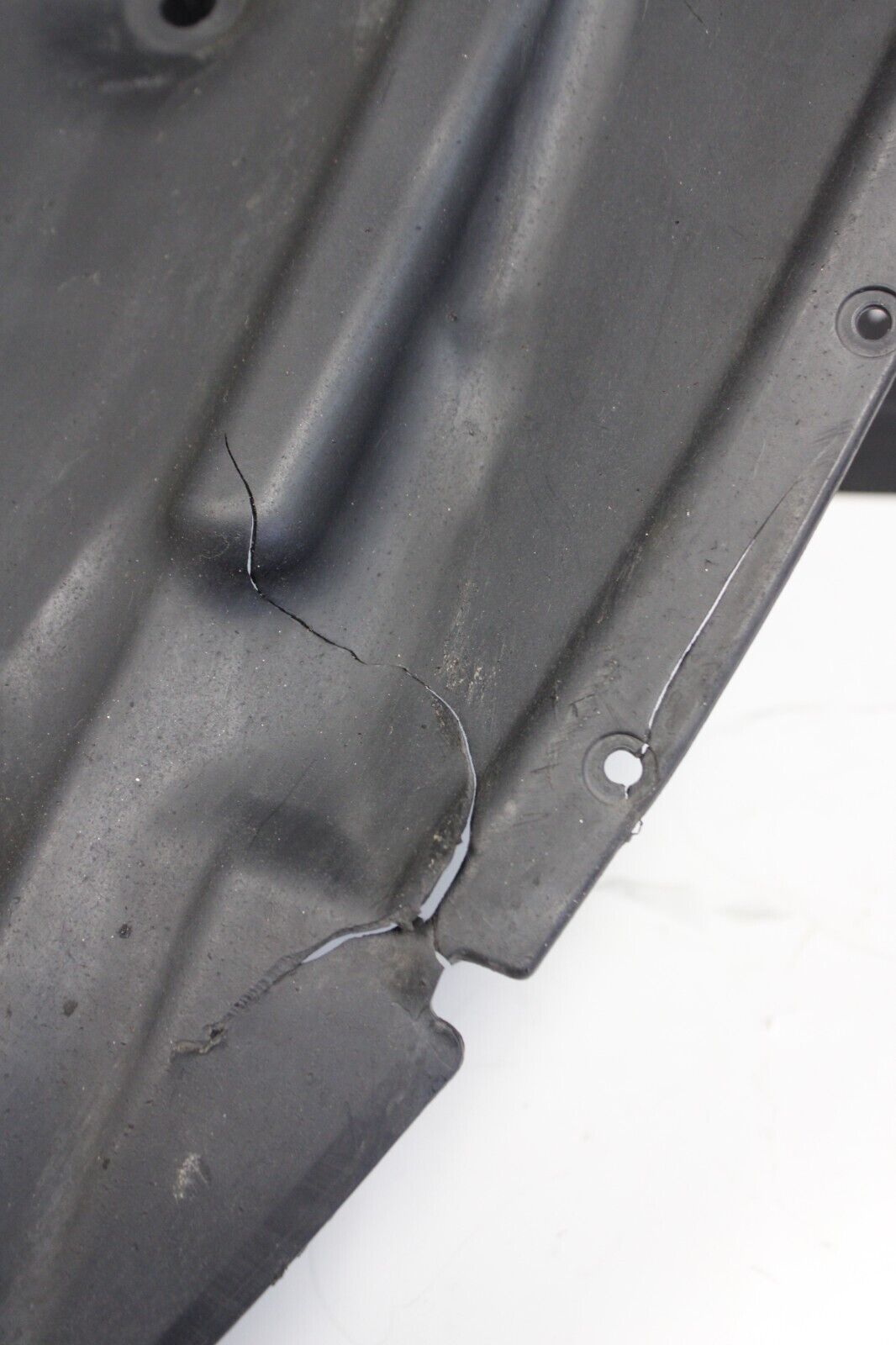 2016-2018 BMW M3 F80 Sedan Front Left Rearward Fender Liner Wheel OEM