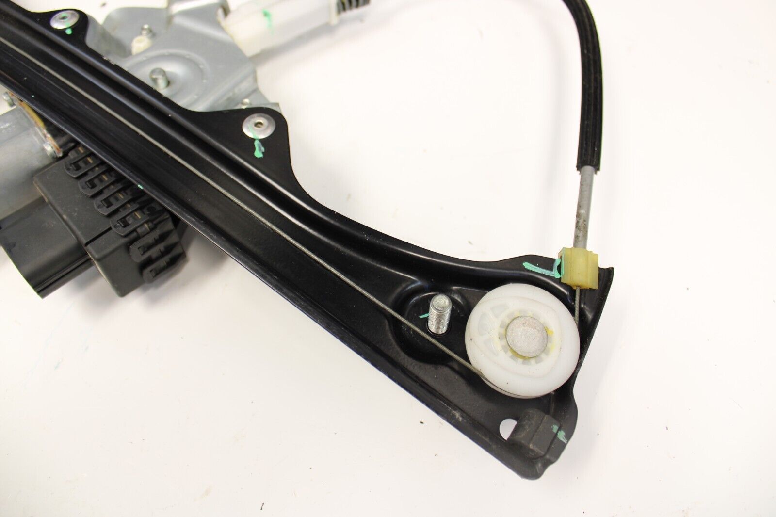 2009-2020 NISSAN GTR R35 WINDOW REGULATOR WITH MOTOR LEFT DRIVER SIDE