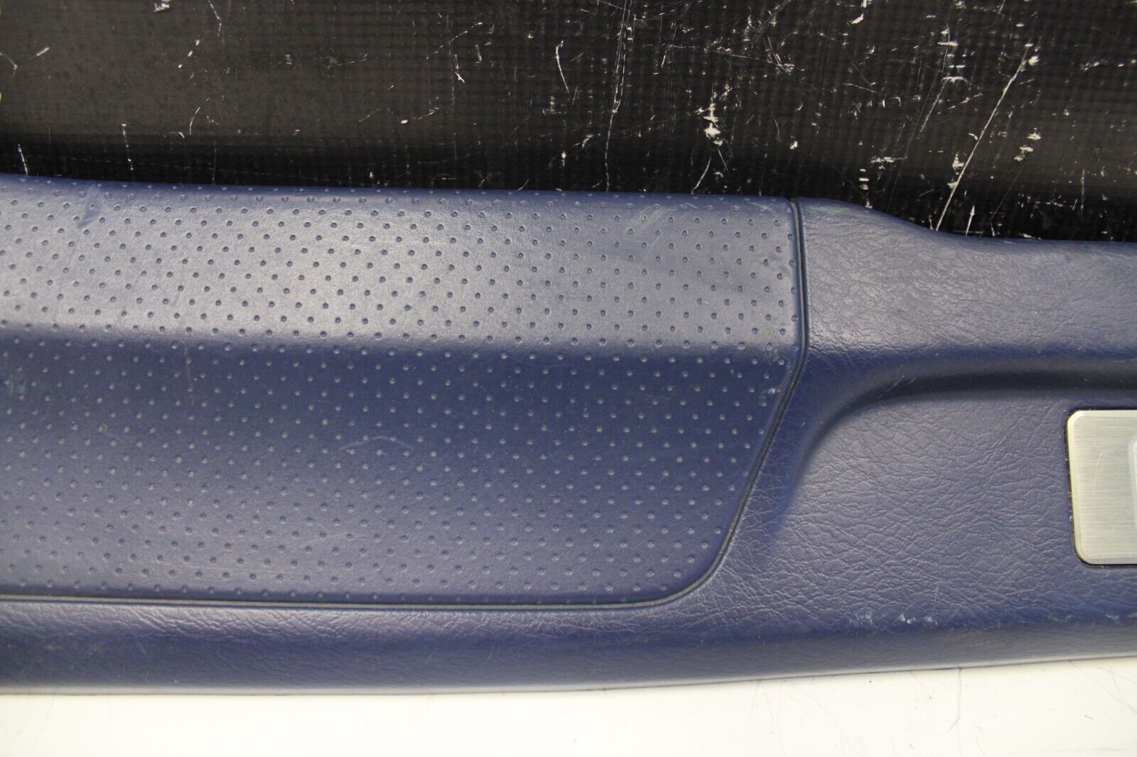 2000-2008 Honda S2000 Black RH Door Sill scuff plate OEM BLUE