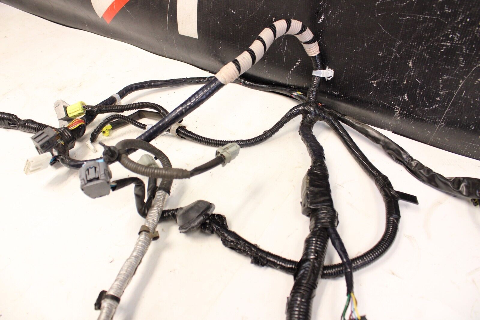 2014 Nissan GTR R35 Rear Chassis Wiring Harness GT-R OEM EVAP
