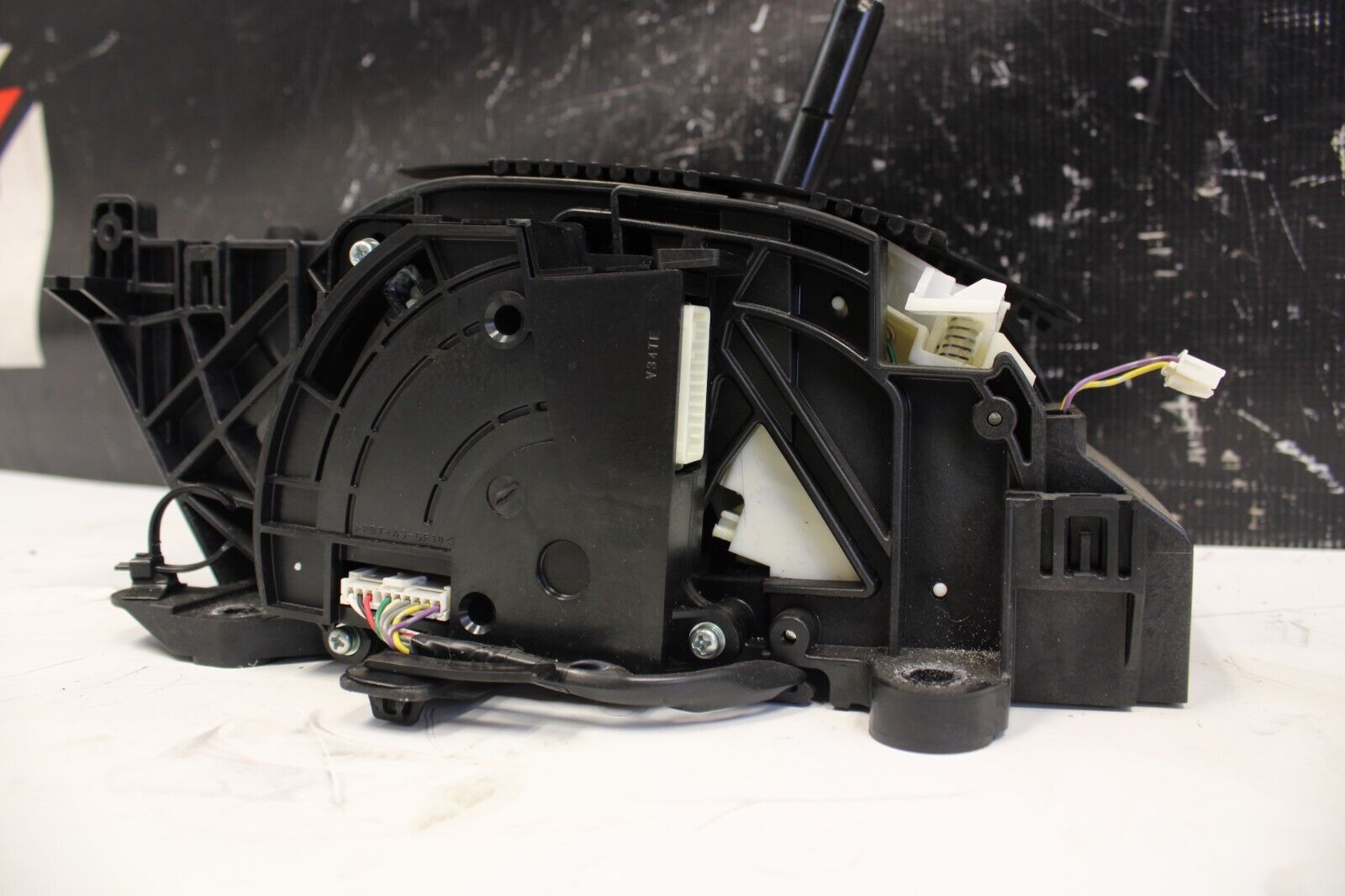 2014 Nissan R35 GTR GT-R VR38 3.8L AWD Shifter Gear Selector OEM