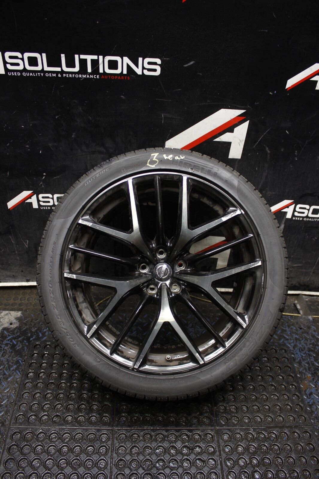 NISSAN GTR GT-R R35 REAR ALLOY WHEEL RIM OEM 20X10.5