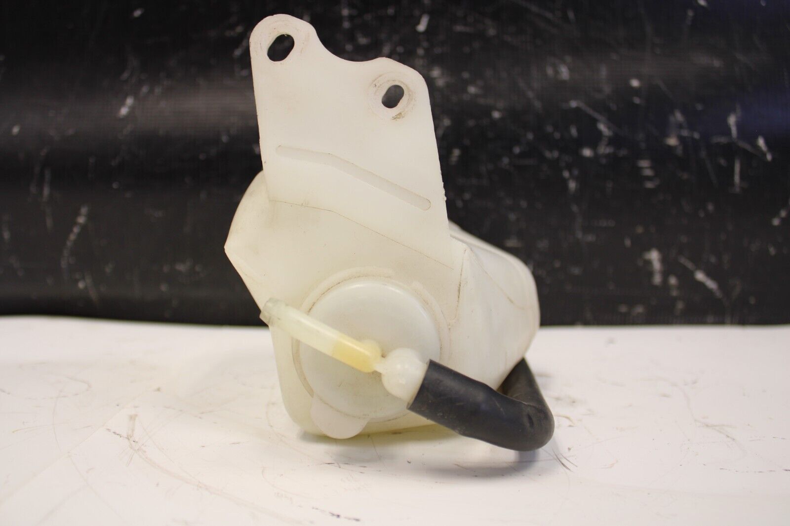 2003-2006 MITSUBISHI EVO EVOLUTION 8 9 OEM COOLANT OVERLFOW RESERVOIR TANK