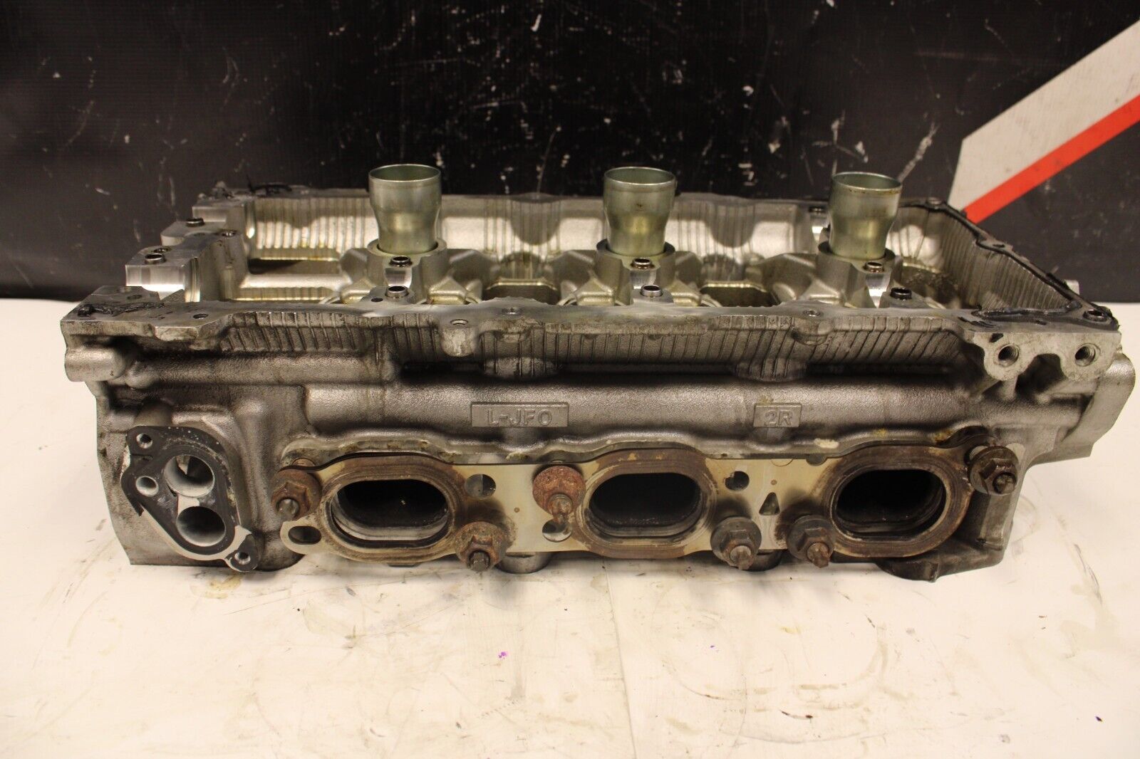 2009-2015 Nissan GT-R Left Cylinder Head LH Driver R35 GTR ***Damamge***