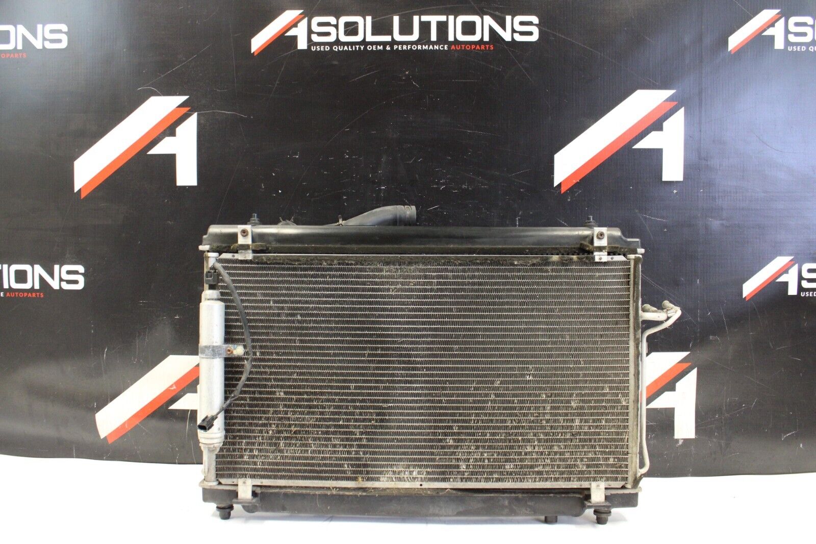 2007-2008 Nissan 350Z VQ35HR Radiator AC Condenser Assembly A/T