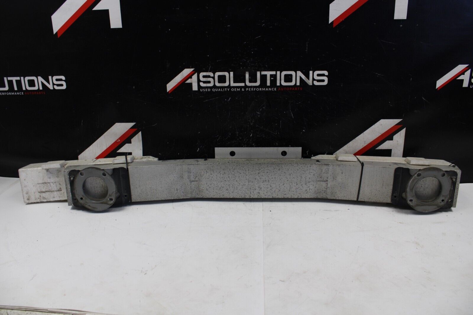 2013 Infiniti G37X Sedan REAR BUMPER REINFORCEMENT CRASH BAR FOAM OEM