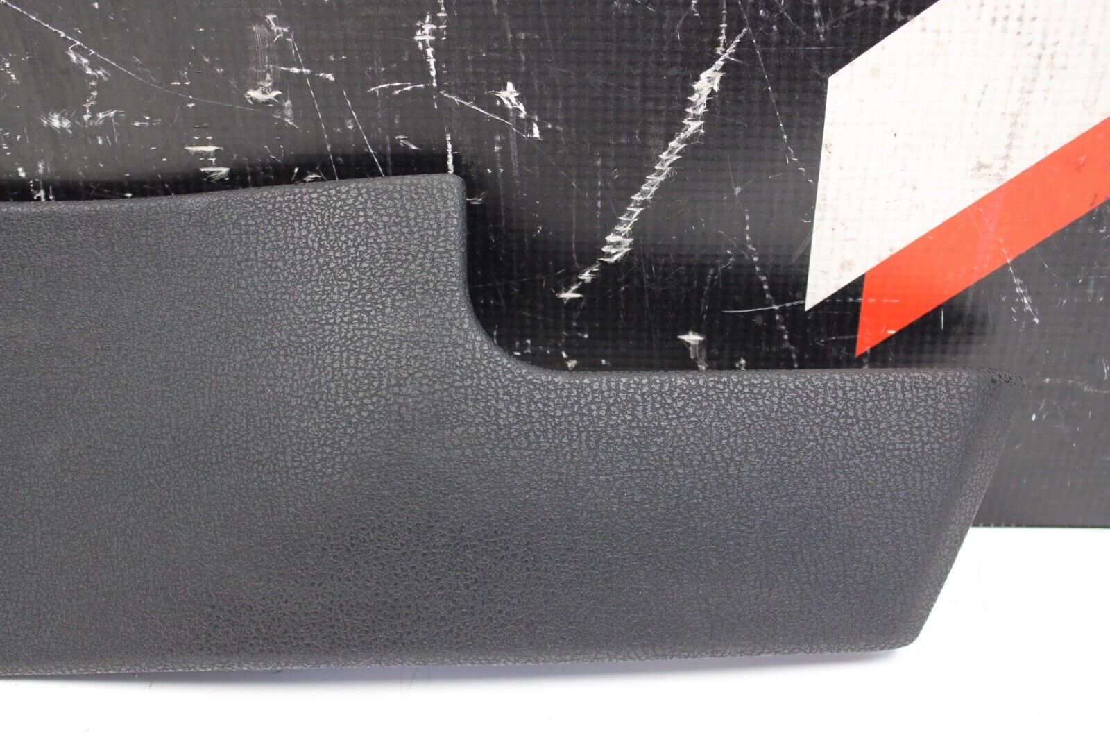 2013 NISSAN R35 GTR LOWER RH PASSENGER SIDE CONSOLE PANEL TRIM COVER 68134JF10A