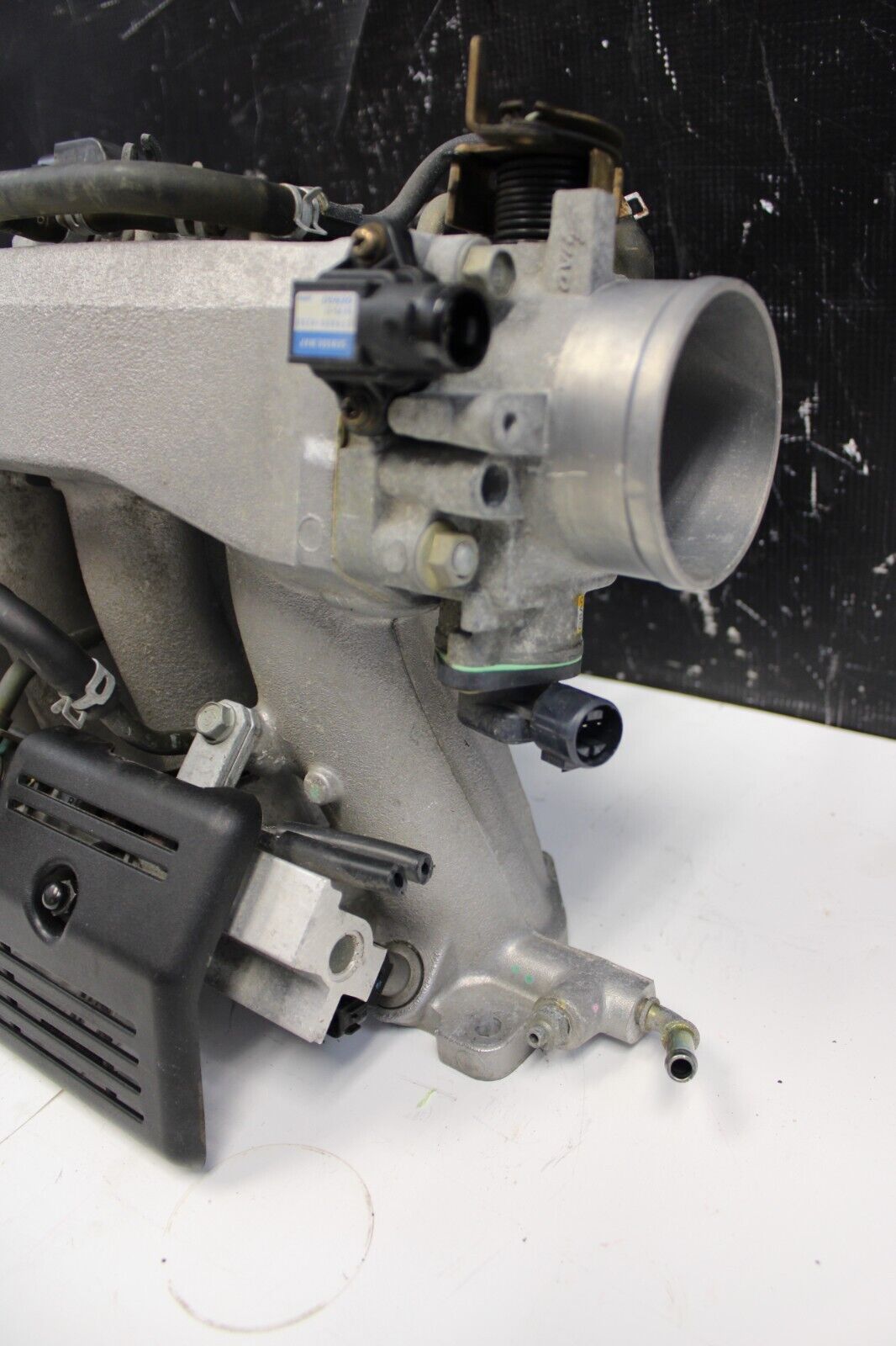 2000-2005 HONDA S2000 INTAKE MANIFOLD OEM OEM FACTORY 22k MILES!!