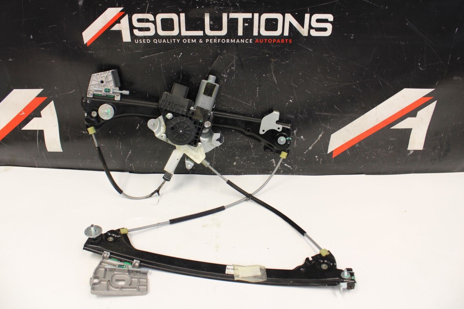 2009-2020 NISSAN GTR R35 WINDOW REGULATOR WITH MOTOR RIGHT PASSENGER SIDE