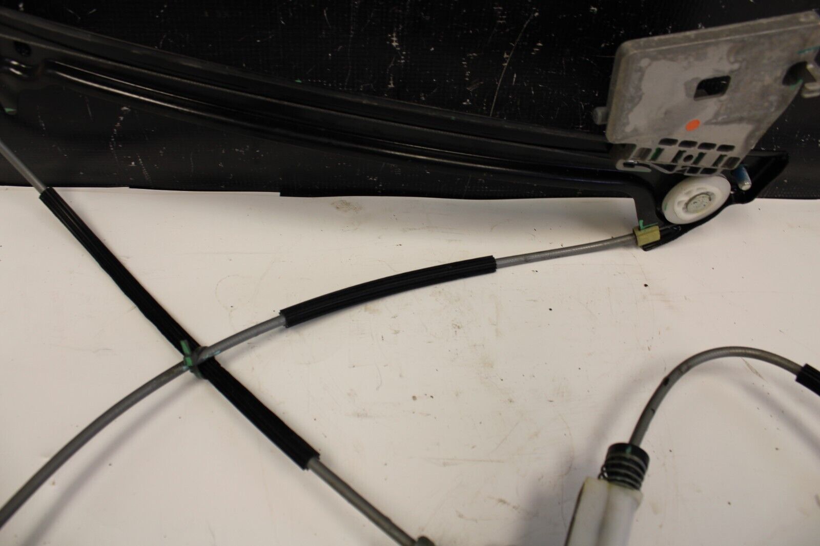 2009-2020 NISSAN GTR R35 WINDOW REGULATOR WITH MOTOR LEFT DRIVER SIDE