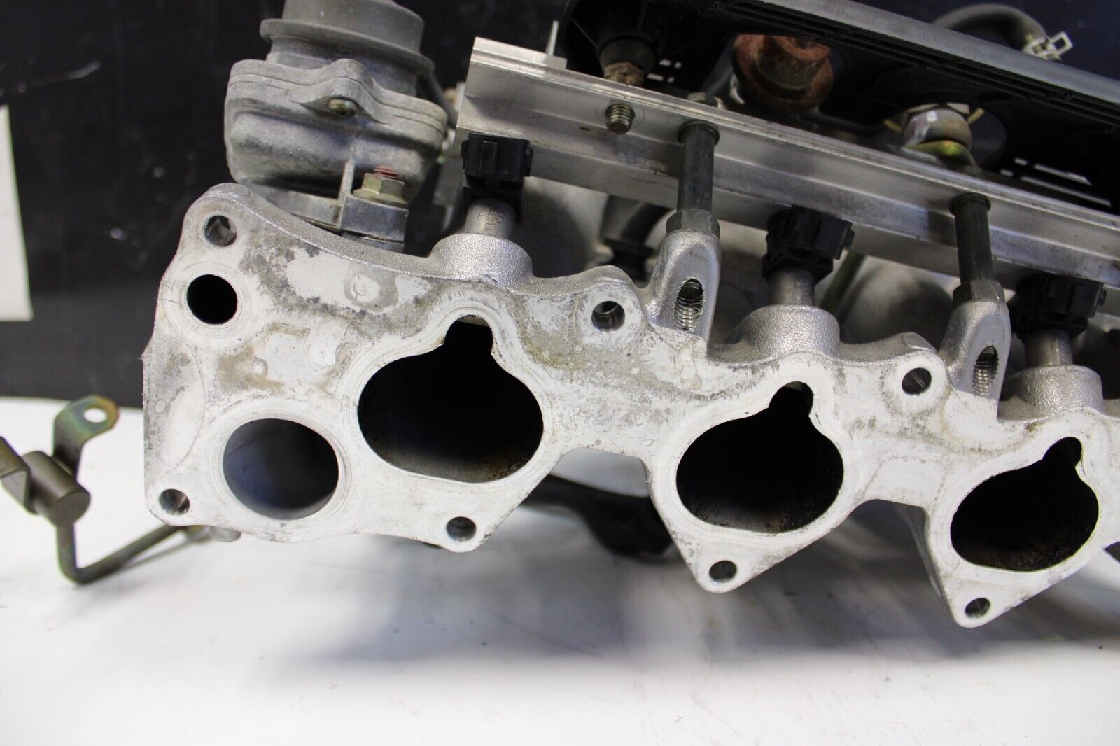 2000-2005 HONDA S2000 INTAKE MANIFOLD OEM OEM FACTORY 22k MILES!!