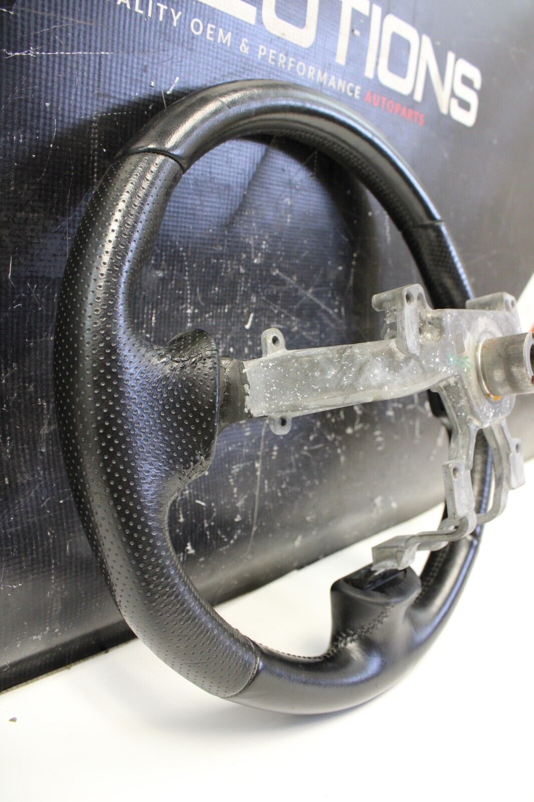 2009-2014 NISSAN GTR GT-R R35 OEM steering wheel