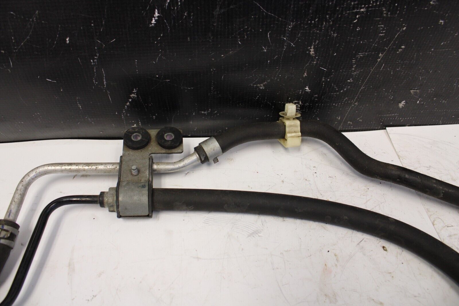 2009-2016 NISSAN GT-R R35 GTR 3.8L VR38 OEM POWER RESERVOIR W/ Lines