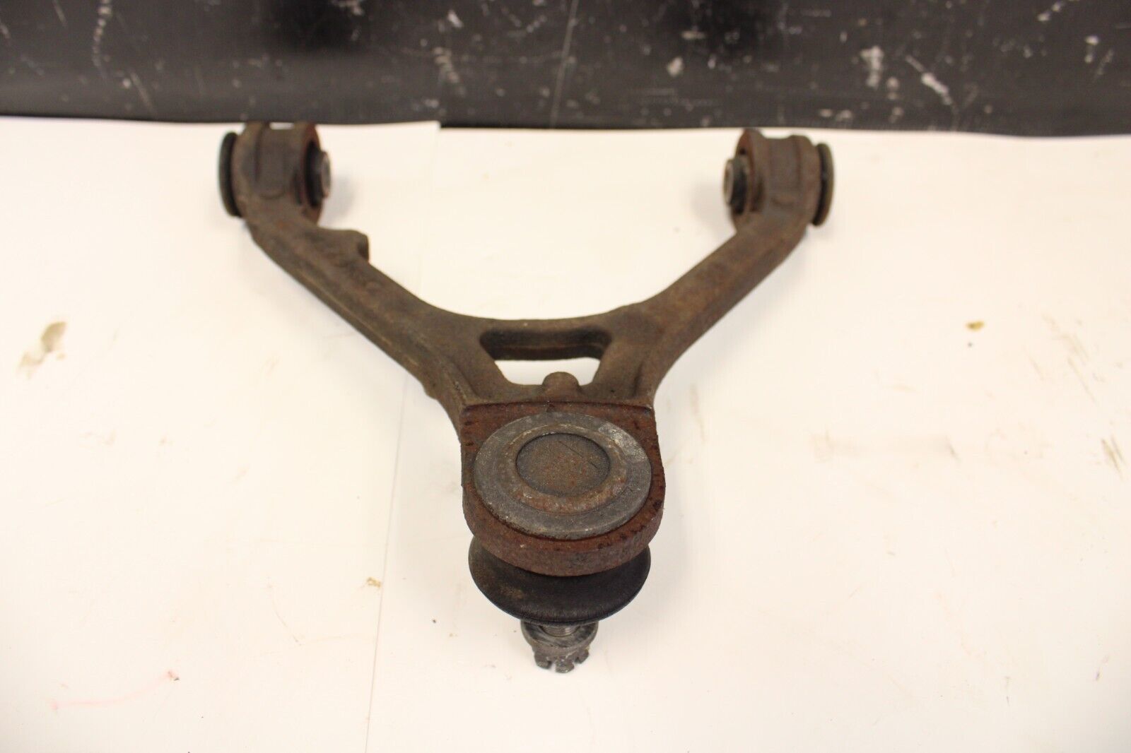 2000-2009 HONDA S2000 USED FRONT DRIVER SIDE UPPER CONTROL ARM OEM