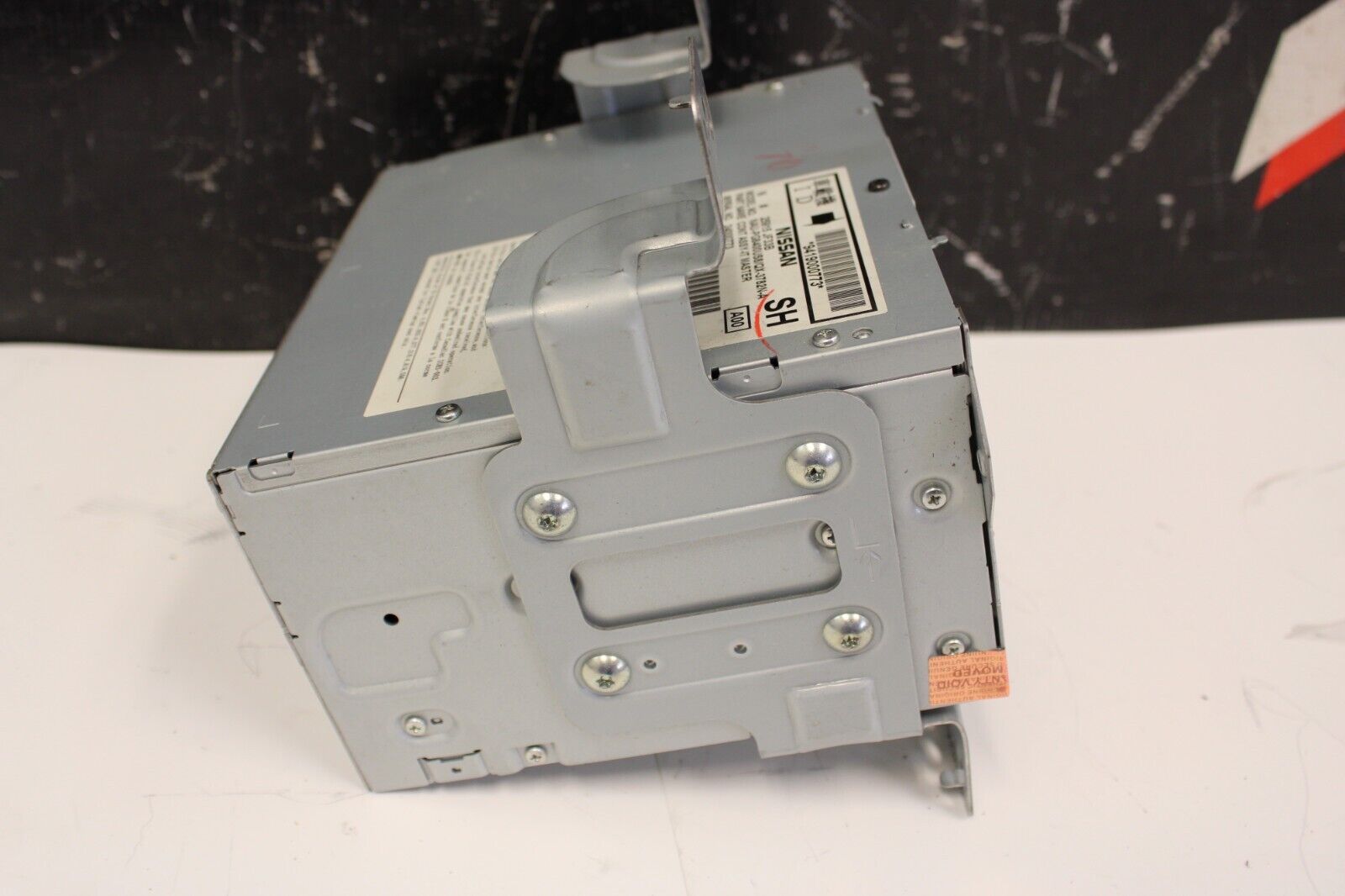 2013 Nissan GTR GT-R R35 Radio Receiver Audio Unit OEM 25915-JF33B