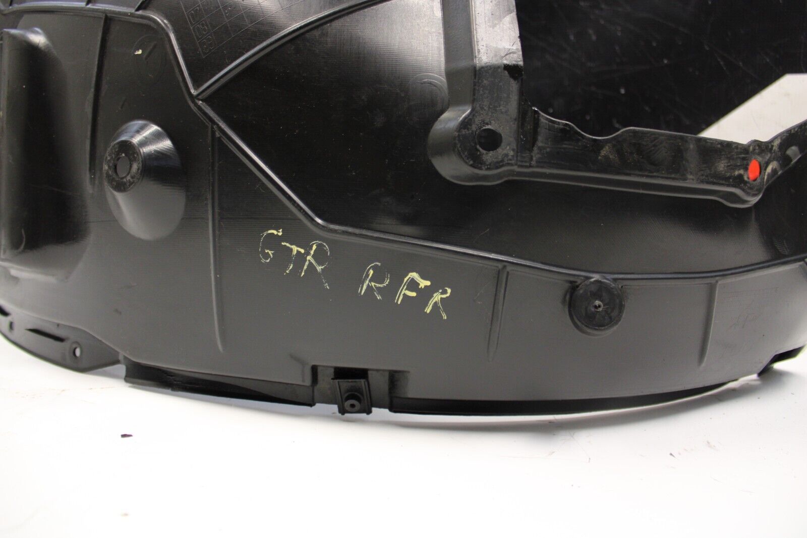 09-21 Nissan GTR GT-R R35 Passenger Right Front Fender Rear Liner (back part)
