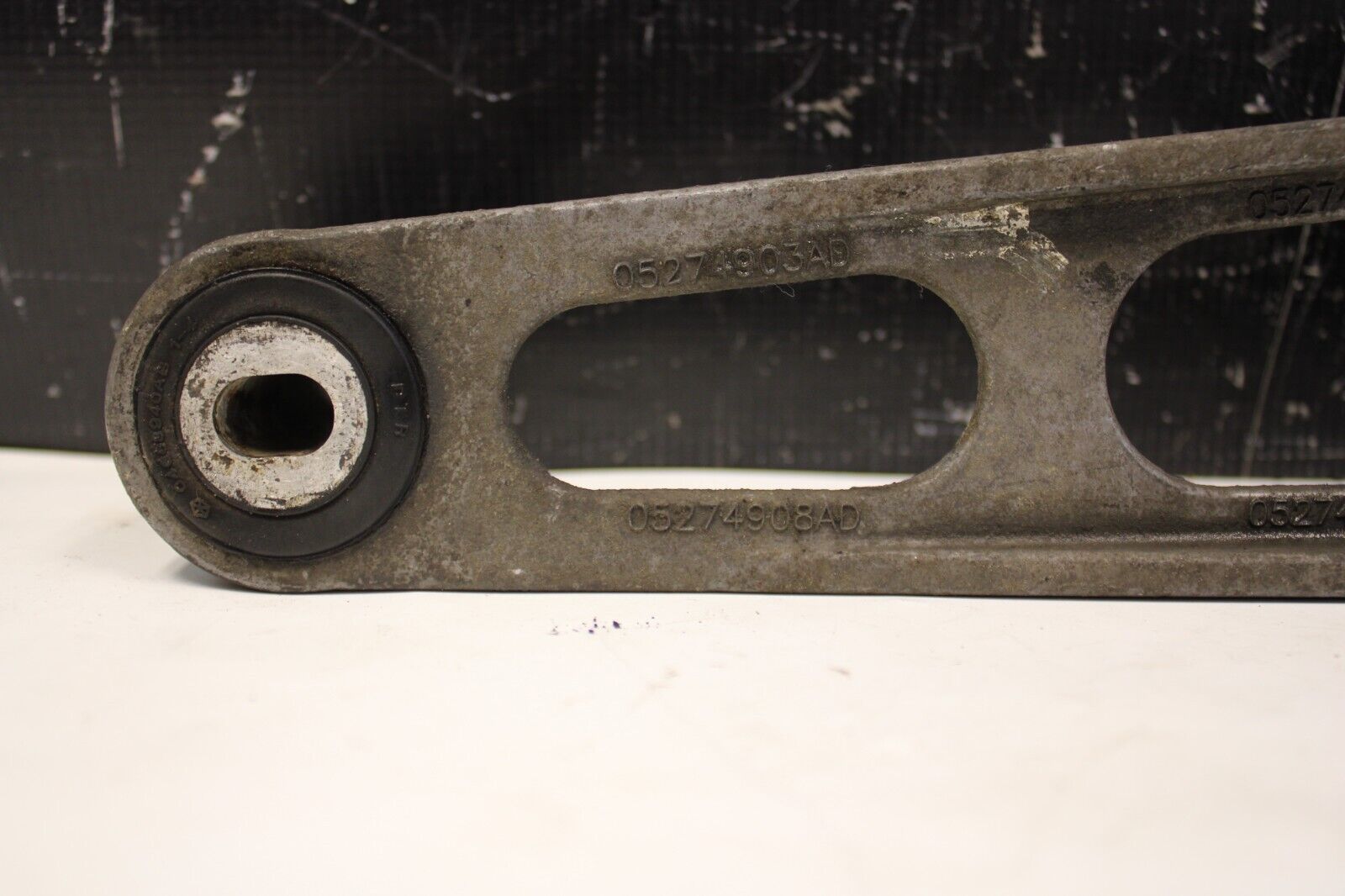 2005 Dodge Neon SRT-4 OEM Engine Mounts Upper and Lower