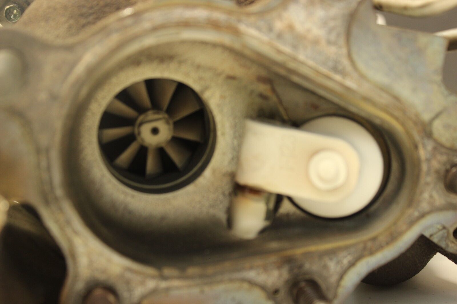 2009-2020 Nissan GTR R35 Right Side Turbo Housing Turbocharger RH OEM CORE