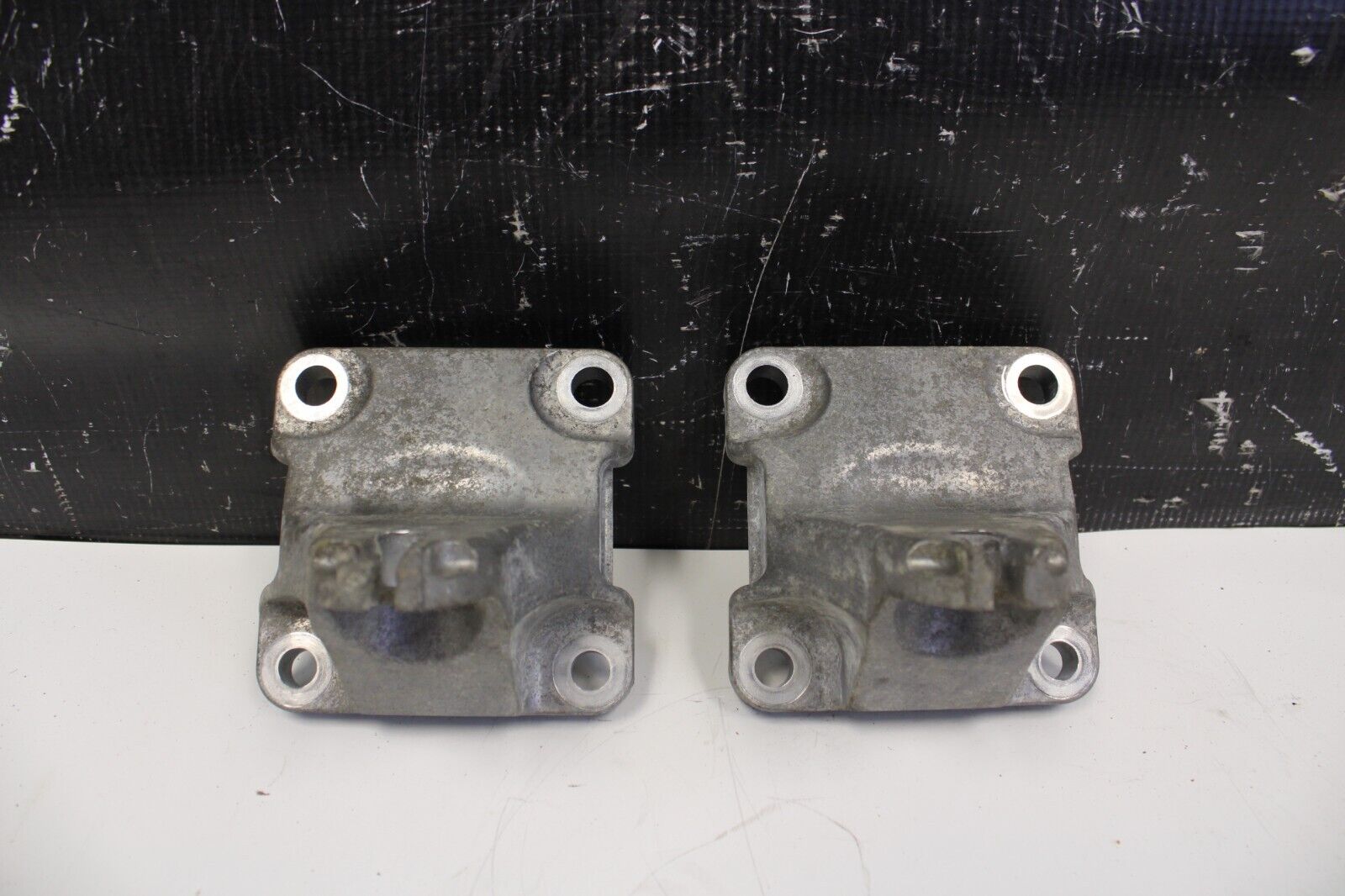 09-15 NISSAN GT-R GTR R35 VR38 ENGINE MOTOR MOUNTS BRACKET SET OEM
