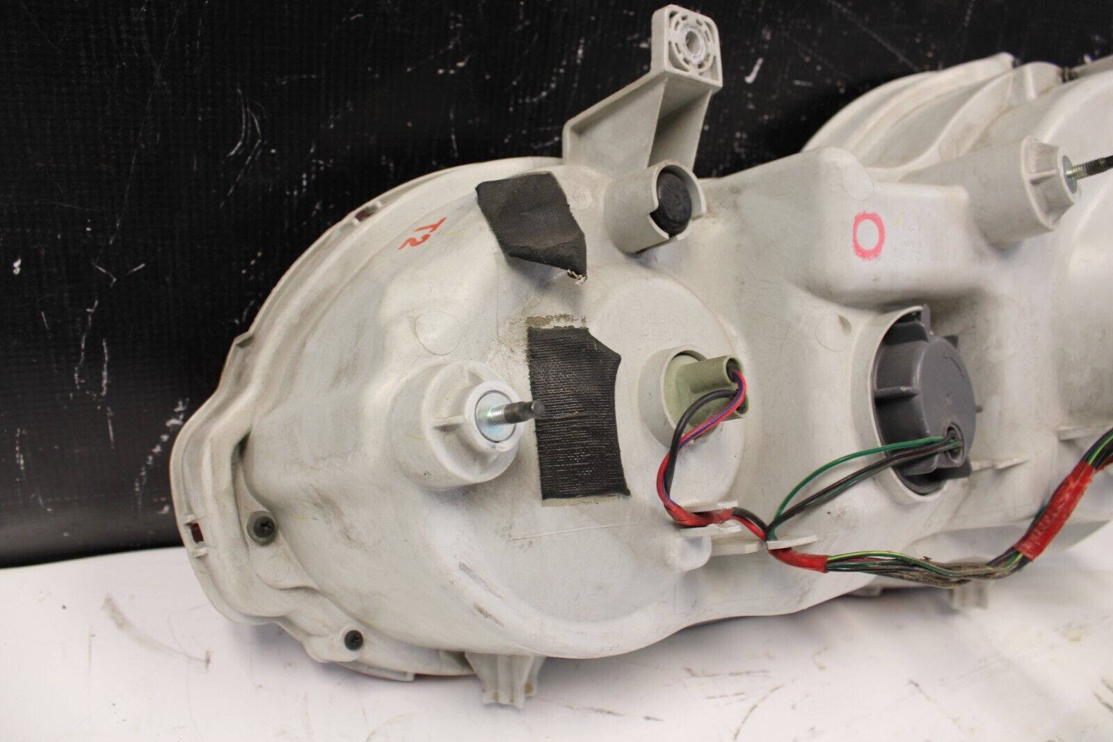 2009 NISSAN GT-R R35 GTR 3.8L VR38 OEM LH DRIVER REAR TAIL BRAKE LIGHT ASSY