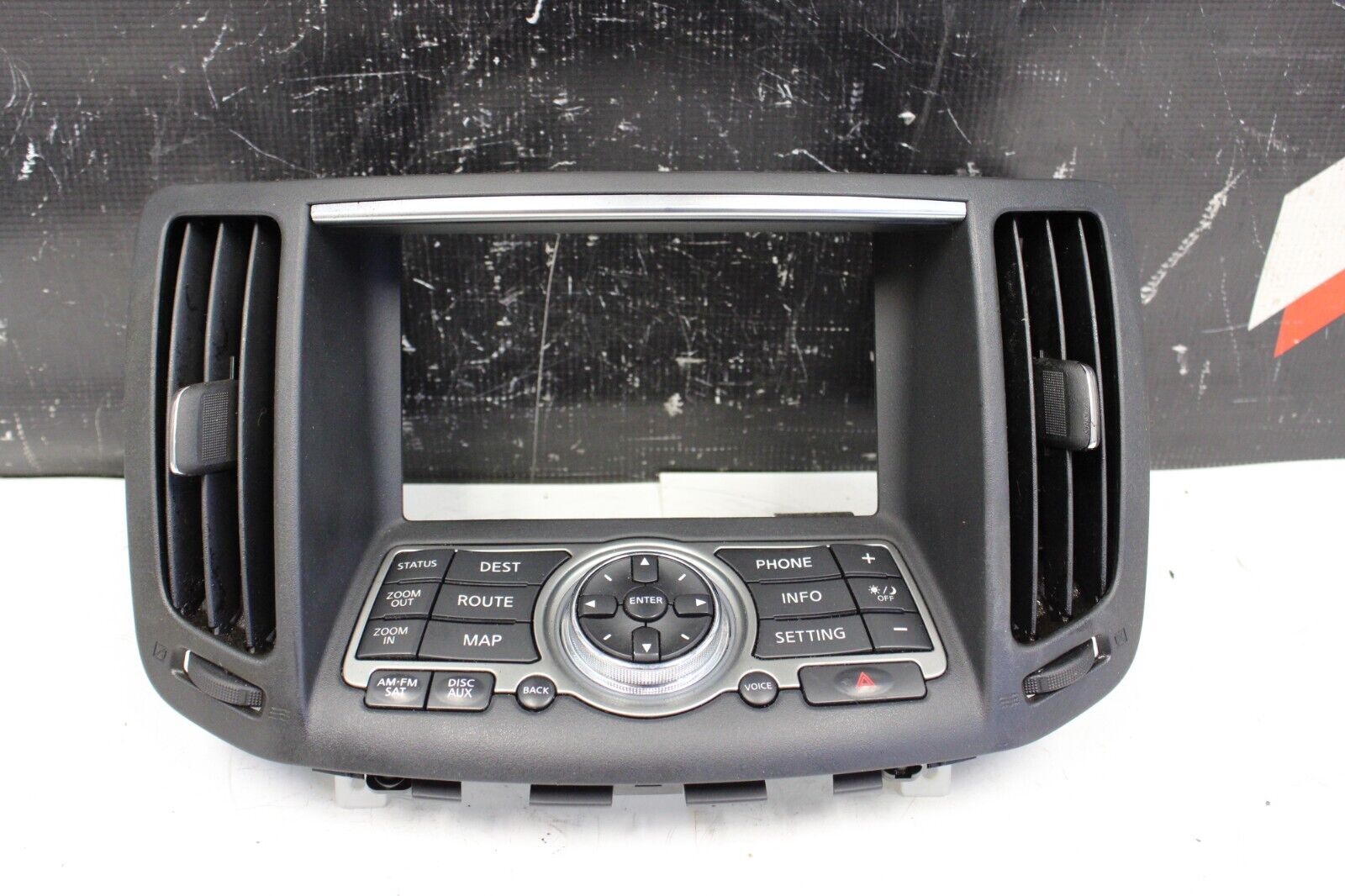 2008-2013 INFINITI G37 RADIO GPS NAVIGATION SCREEN DISPLAY CONTROL PANEL W/BEZEL