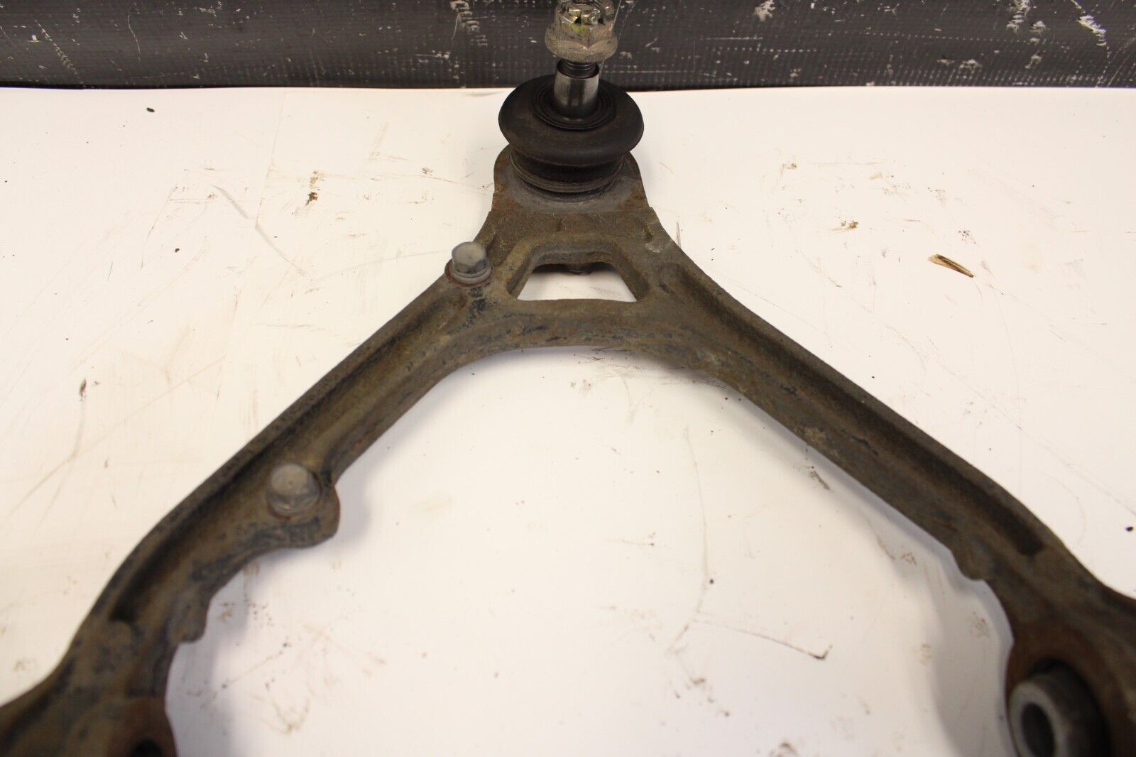 2000-2009 HONDA S2000 USED FRONT DRIVER SIDE UPPER CONTROL ARM OEM