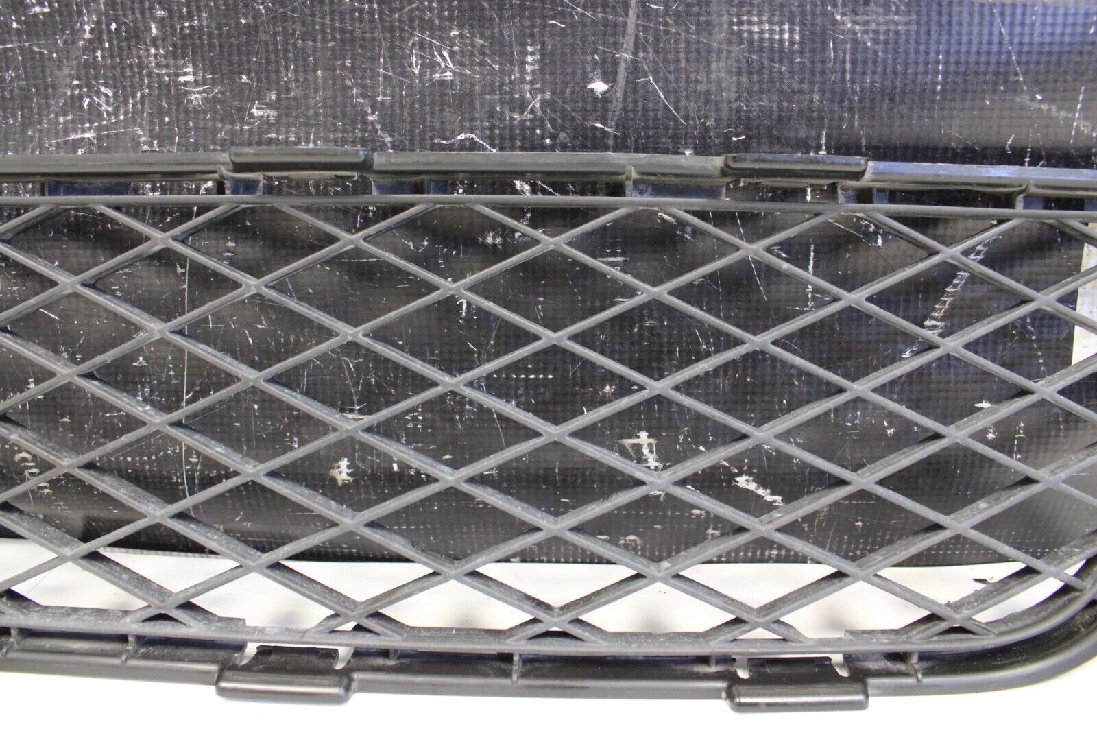 2013 NISSAN GT-R R35 GTR VR38 3.8L OEM FRONT BUMPER GRILLE LOWER Grill