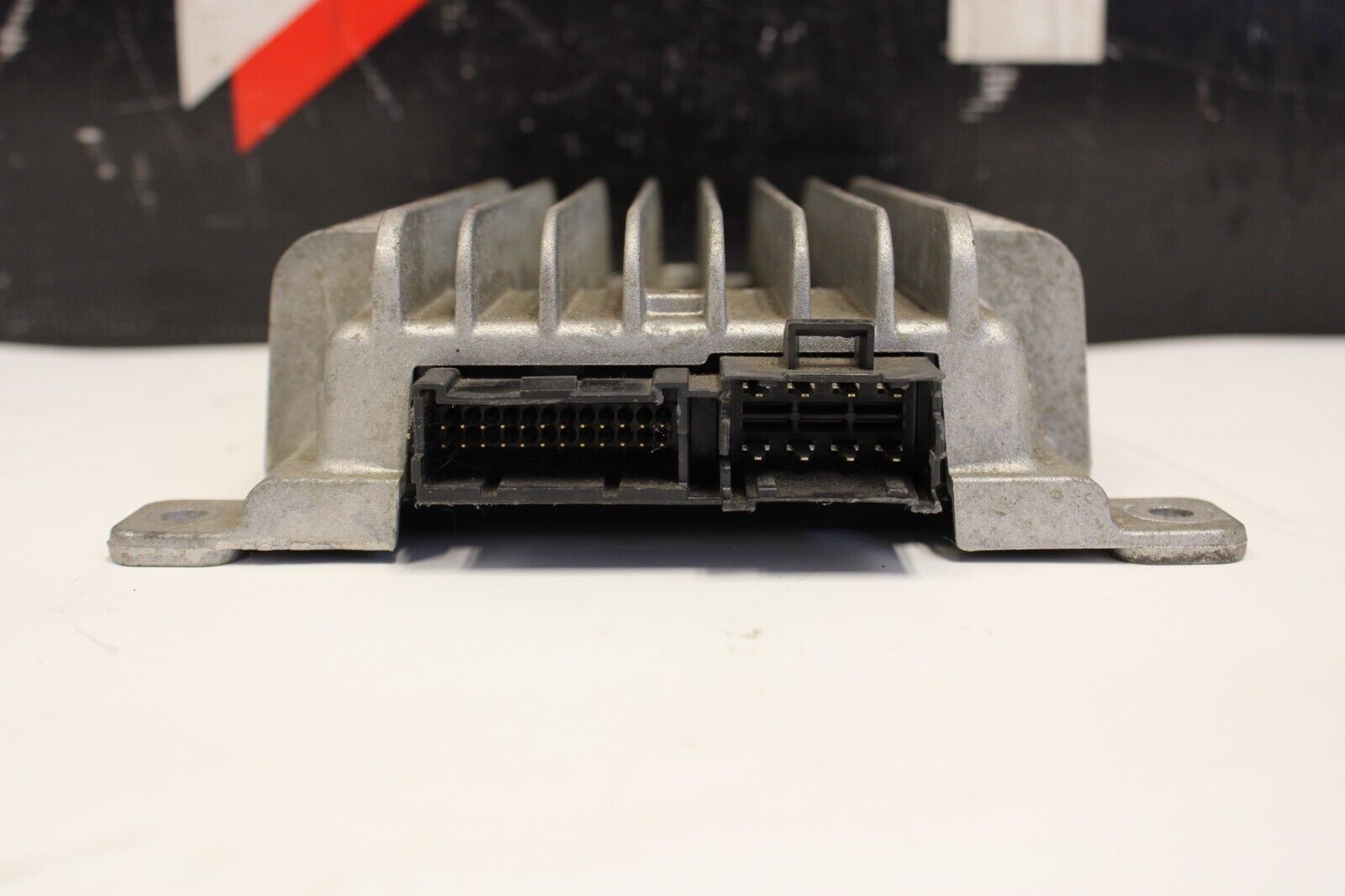 2003-2008 Nissan 350Z Radio Stereo Audio Amplifier Bose AMP