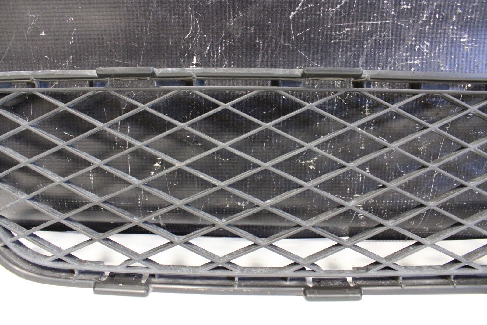 2013 NISSAN GT-R R35 GTR VR38 3.8L OEM FRONT BUMPER GRILLE LOWER Grill